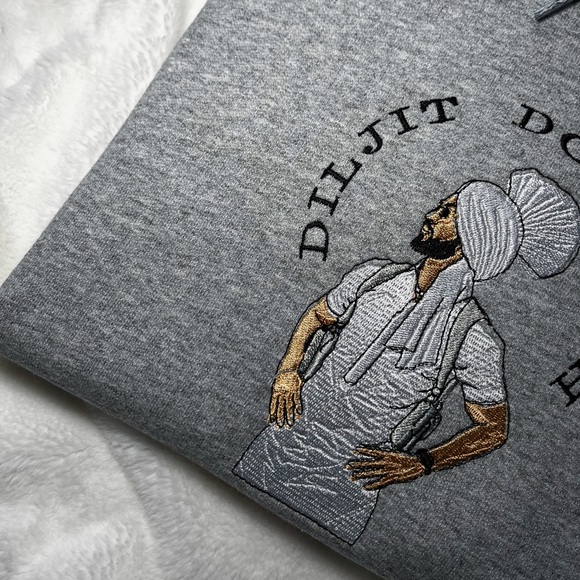 UNISEX DILJIT DOSANJH CUSTOM EMBROIDERED GREY HOODIE - Picture 3 of 3